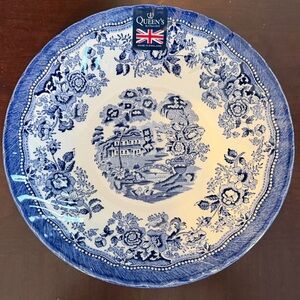Queen’s by Churchill Blue/White Bowl
